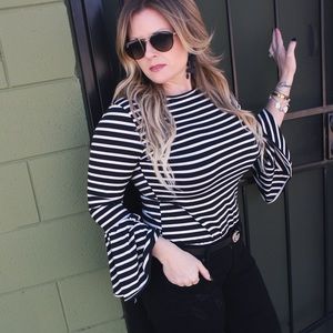 FAVORITE STRIPE BELL SLEEVE TOP BLACK AND WHITE